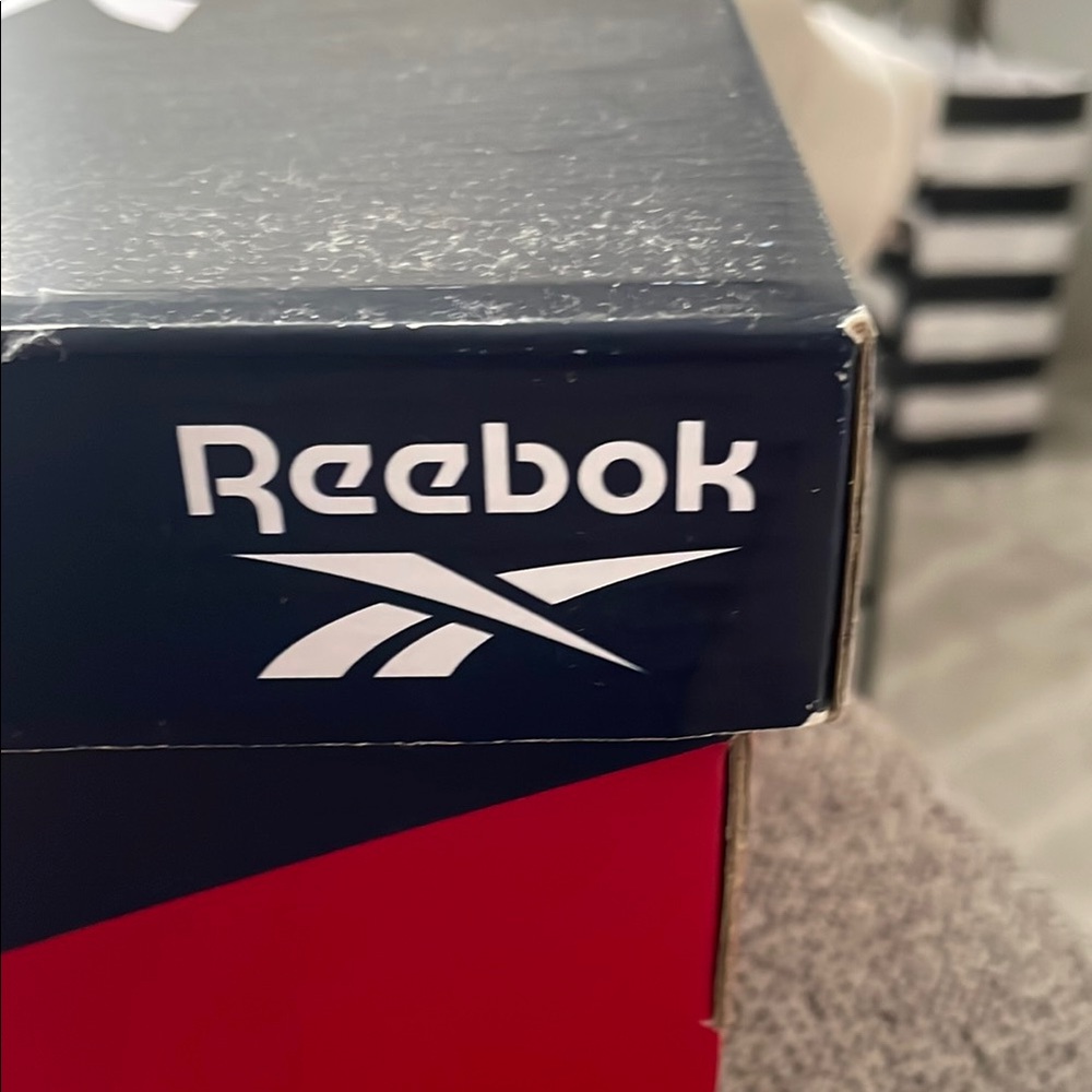 Princess Reebok White /Gum Sole - Picture 3 of 5